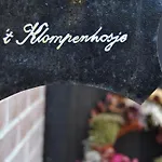 't Klompenhosje - Knusse In Dirkshorn